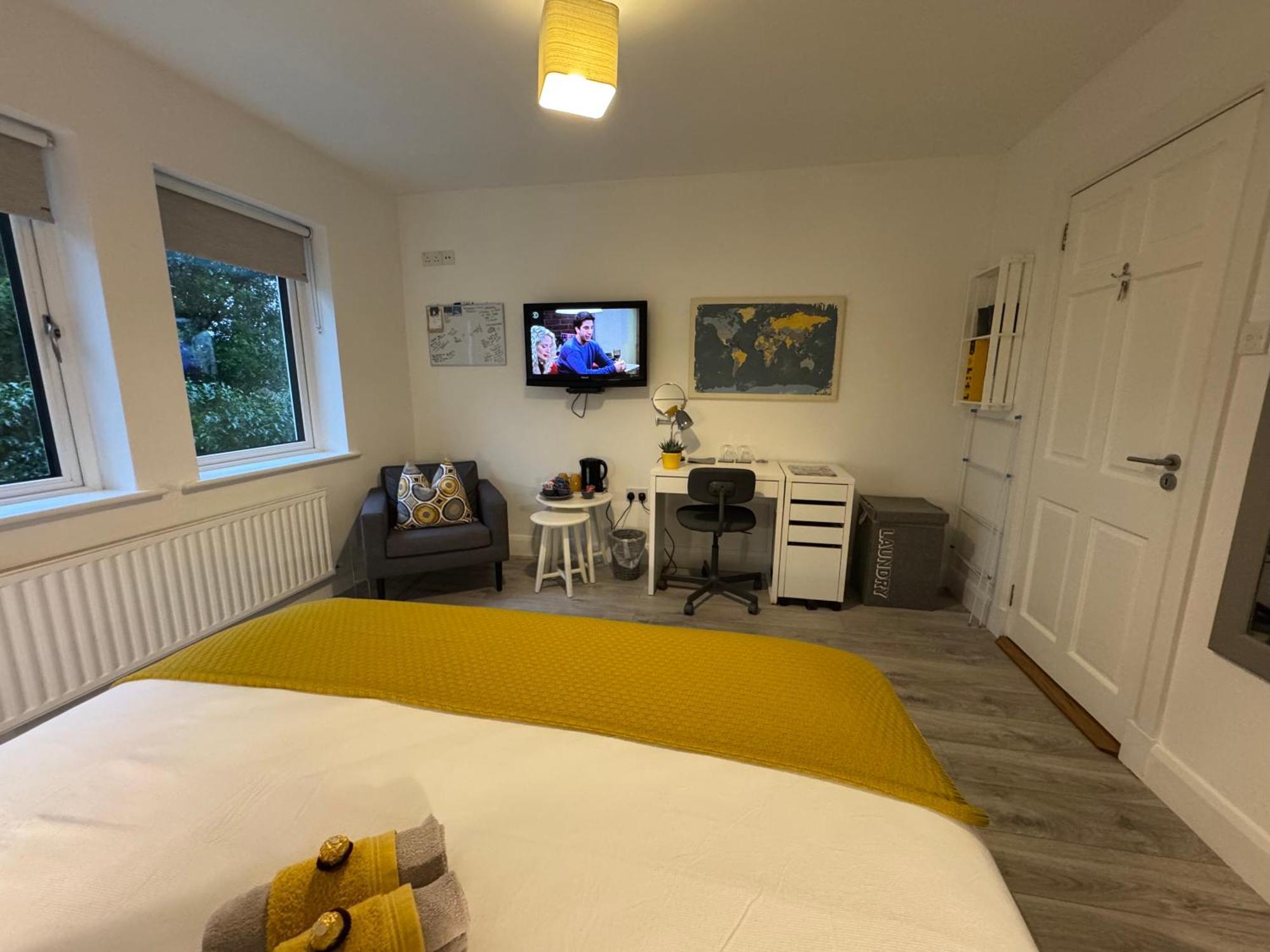 Elm Grove Schull Exterior foto